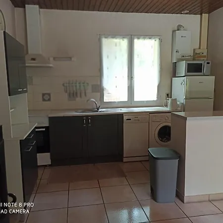 Holiday home Begonia Dans Un Cadre Idyllique, Idealement Situe Castels